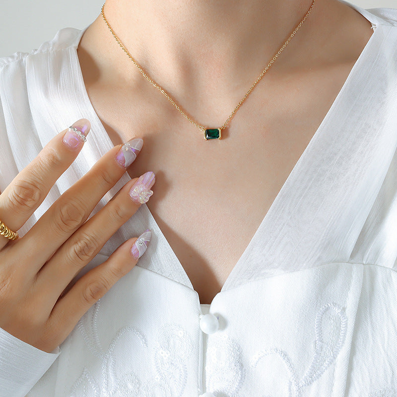 Euro-American Unisex Retro Non-Fading Light-Luxury  Necklace